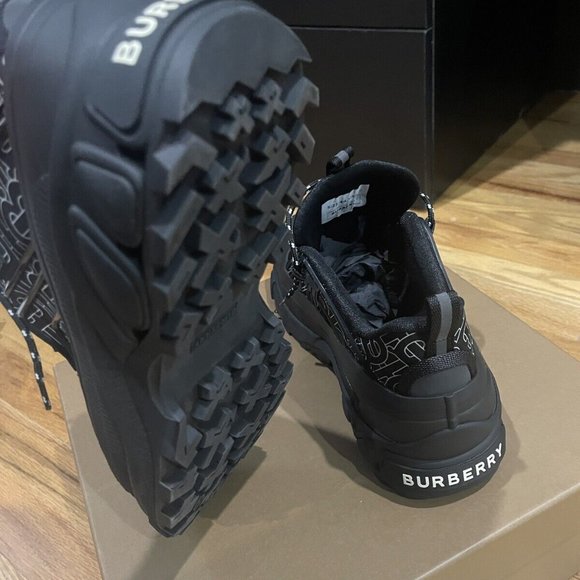BURBERRY ARTHUR M STORY SNEAKERS Black - Picture 4 of 5
